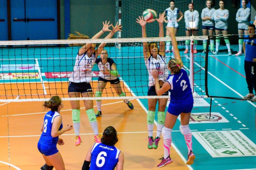 SchooVolleyBastia_muroCeccarelliTosti