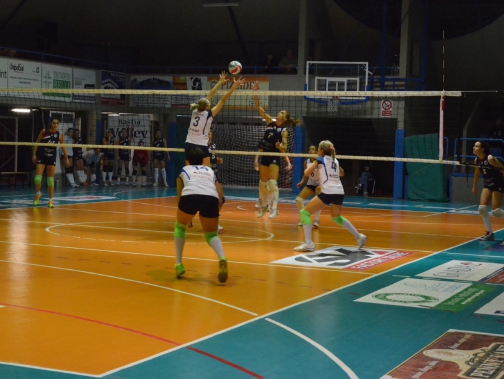 school_volley_muro_cruciani