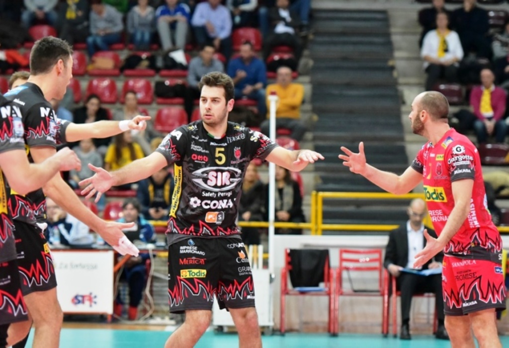 De Cecco e la squadra