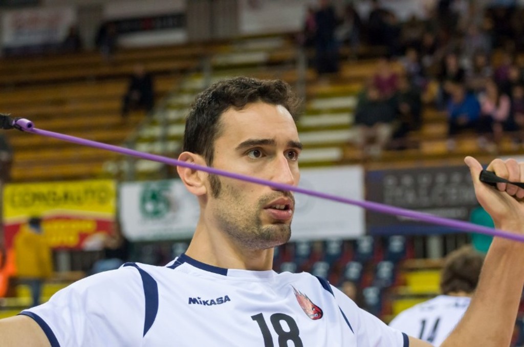 Emanuele Birarelli agli attrezzi