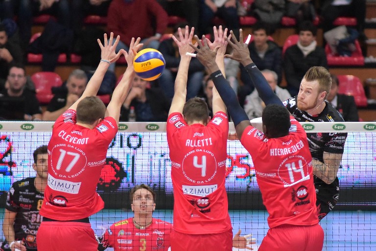 Zaytsev (attacco) - Clevenot-Alletti-Hierrezuelo (muro)