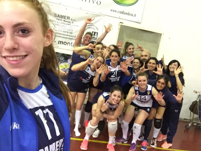 Ellera (serie C selfie)