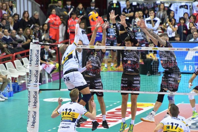 Ngapeth (attacco) - De Cecco Anzani Zaytsev (muro) Bernardi: