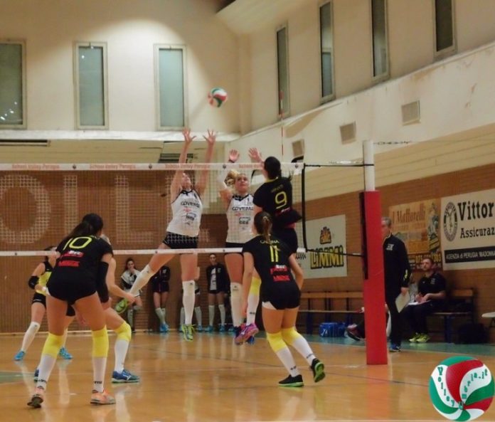 Veronica Minati (attacco) School Volley Perugia vince e spera in un anno positivo