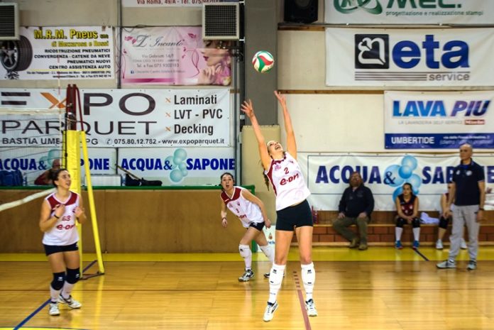 Martina Ubaldi (palleggio) Umbertide giù contro Narni