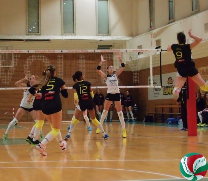 Veronica Minati (attacco) School Volley sconfitta a San Lazzaro