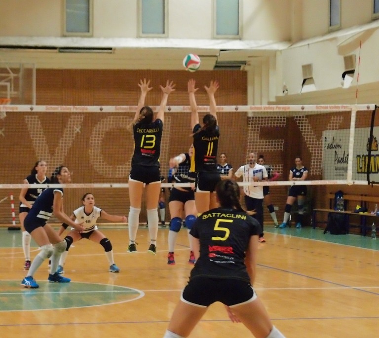 Ceccarelli-Gallina (muro) Un solo punto per la Faroplast School Volley Perugia al debutto interno