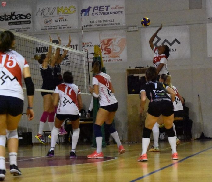 Francia (attacco) Il punto sulla B femminile: momento positivo in B1