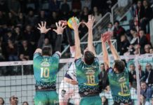 Sofferenza e tre punti: Sir di lotta a Tours. Successo per gli uomini di Bernardi nella seconda giornata del girone di Champions. In Francia è 3-1, Leon e Atanasijevic in gran spolvero