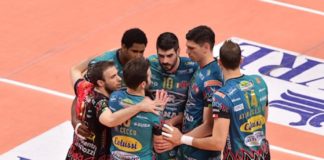 Sir, ora si pensa ai play-off: c'è Monza. Archiviata l'indolore sconfitta di Milano i Block Devils sono già con la testa a gara 1 contro i lombardi