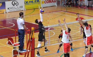 Sir: settore giovanile in chiaroscuro. Sconfitta per la formazione di B, colpo grosso della serie C in gara 1 dei quarti di playoff. La D blinda il secondo posto