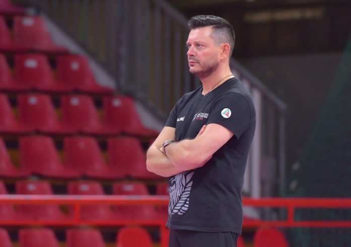 Bovari_Bartoccini Bartoccini, Bovari: “Pagato un po’ di scotto”. Il tecnico delle perugine: “Nessuna squadra facile da affrontare, ricezione punto debole di Firenze”