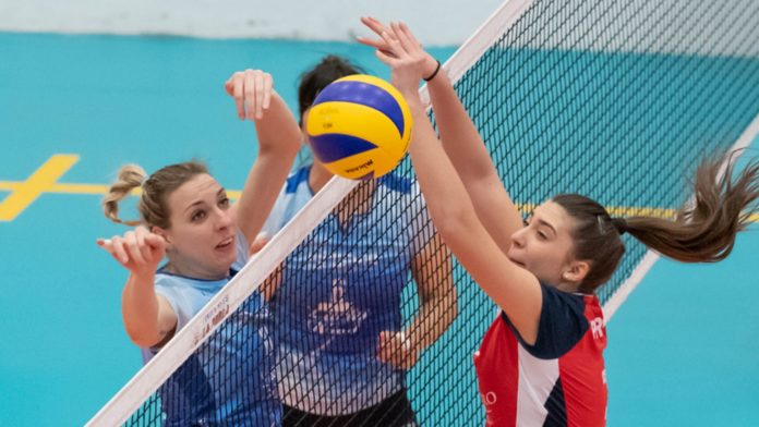 Corinna Cruciani Trevi Infinita Corinna Cruciani: il ritiro può aspettare. L'atleta di Trevi, che inizianmelmente meditava l'addio al volley, ha ripreso la preparazione agli ordini di coach Sperandio