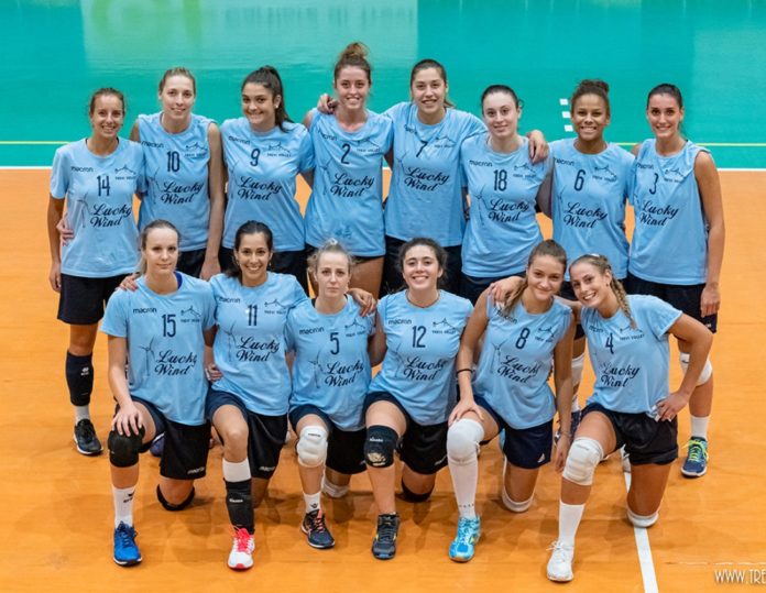 Trevi Serie B femminile: riscosse Castello e Trevi. Le tifernati vincono lo scontro salvezza con Quarrata, le trevane infliggono un pesante k.o. a Volleyro. Il derby di B2 a Ponte Felcino