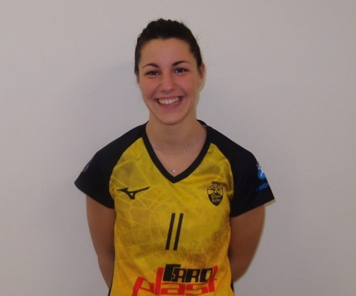 Margherita Gallina_school volley perugia Ancona è avvisata: la School Volley avrà il coltello tra i denti. Le ragazze di Farinelli preparano l'esordio casalingo. Appuntamento a San Marco sabato 26 ottobre