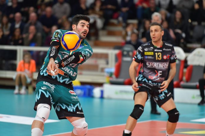 lanza_sir Sir, Trento già archiviata: c'è odore di Champions. I Block Devils tornano al PalaBarton per affrontare il Benfica. Lo schiacciatore Lanza: