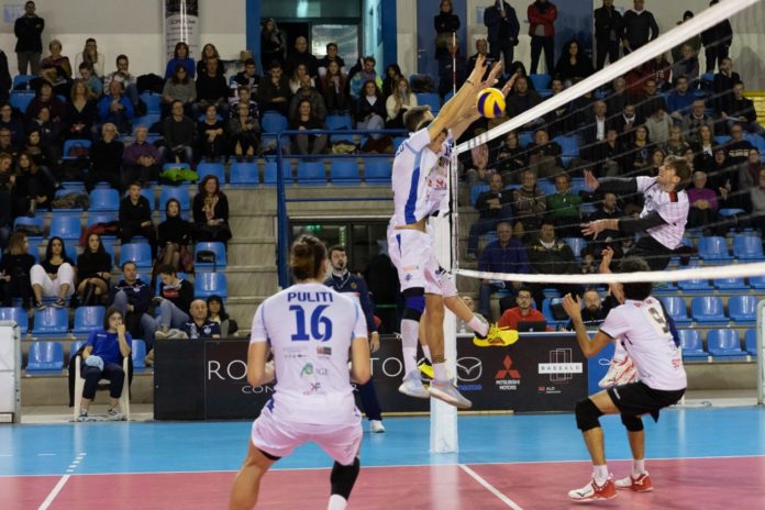 san giustino_ Serie B maschile: San Giustino tiene il passo delle prime, Castello e Monteluce preoccupano. L'Ermgroup vince ed è terza, JobItalia e Striketeam cadono ancora e sono i fanalini di coda del girone D