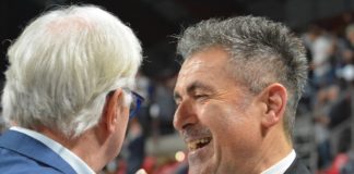 Sirci: "Aspettiamo a buttare via un'intera stagione". Il patron della Sir Perugia: "Se il quadro dovesse migliorare favorevole a continuare la stagione. Come? Play-off ridotti"