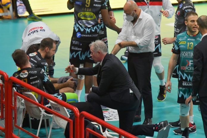 heynen time out sir Sir, Heynen: