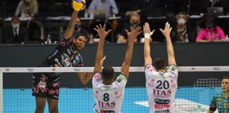 Match senza storia: la Sir distrugge Trento e i pronostici. Perugia guadagna la quinta finale di Coppa Italia della sua storia con un netto 3-0. Ora ancora la Lube