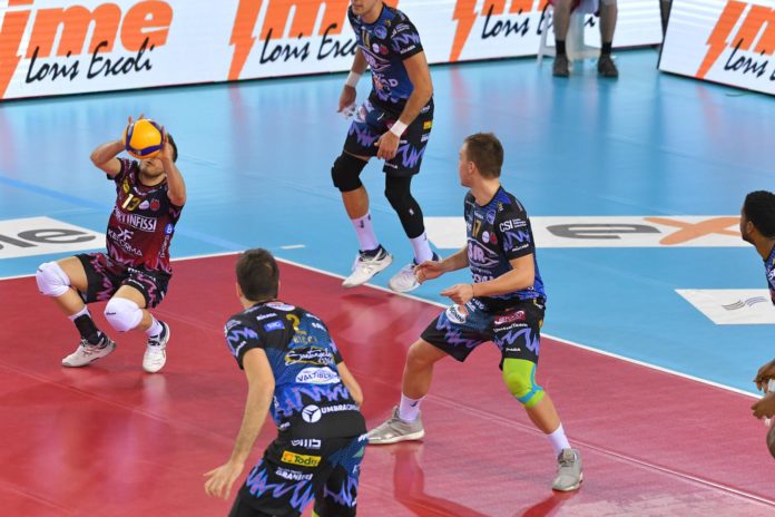 sir ricezione La Sir prepara l'esordio nei play-off. Perugia attende una tra Milano e Verona per i quarti di finale