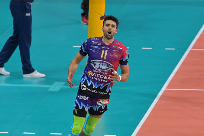 solè sir La Sir ha fame di primo posto: Lube asfaltata (3-0). I Block Devils aprono la