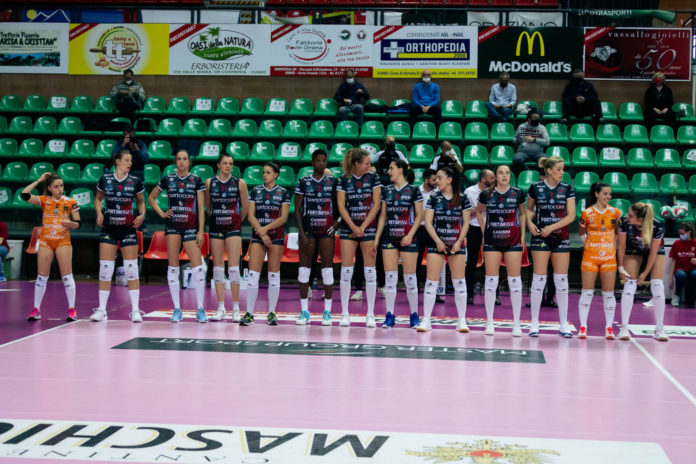 bartoccini inizio gara Lega Pallavolo Femminile: atlete vaccinate e spettatori col Green Pass. Questa la volontà dell'organo per riportare il pubblico nei palazzetti