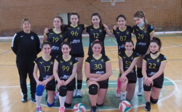 Under 13: la School Volley si arrende al Gubbio in finale Under 13: la School Volley si arrende al Gubbio in finale. Titolo regionale alla squadra di Brunetti che prevale 2-1