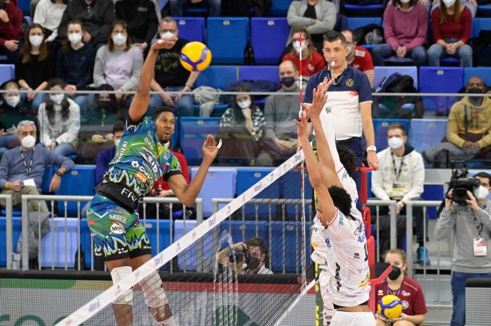 Wilfredo LEON VENERO, attacco http://www.sportperugia.it/la-sir-passa-il-crash-test-di-milano/