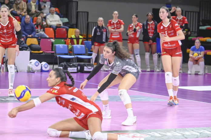 armini guerra bartoccini Le toscane si impongono in tre set in poco più di un'ora di gioco