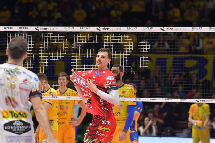 Simone GIANNELLI Parte la vendita per la semifinale di Play-off Challenge. Giannelli, Russo e Piccinelli in Nazionale