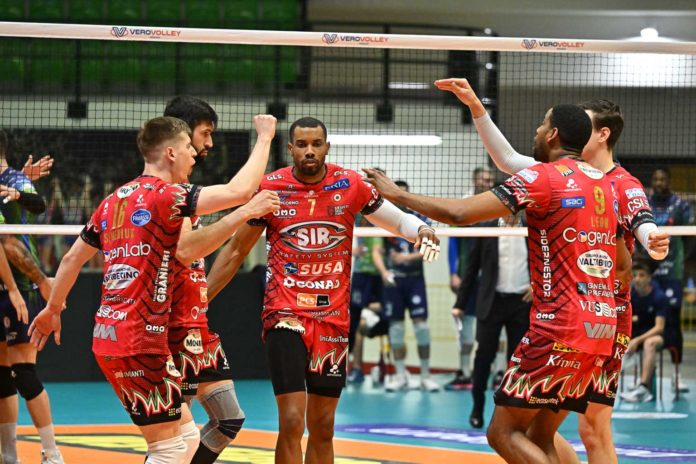abbraccio, Perugia Block Devils ok a Monza (0-3). Giannelli: