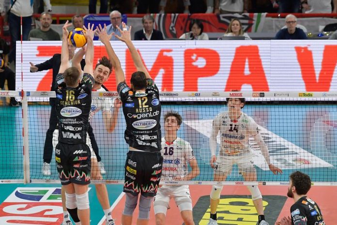 Jean PATRY Una vittoria all'Allianz Cloud consegnerebbe ai Block Devils la semifinale senza passare per gara 5