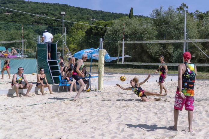 Silvia nel Cuore beach volley Lo Zocco beach teatro della terza edizione della manifestazione. 24 squadre daranno battaglia nel ricordo di Silvia Garzi