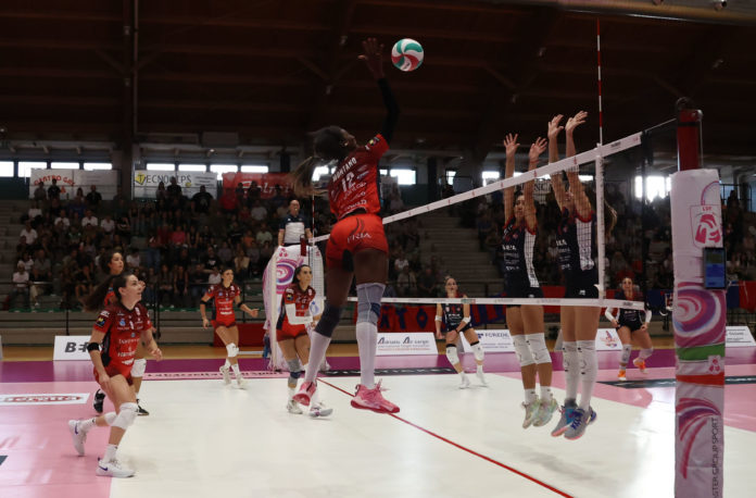 montano attacco bartoccini Seconda trasferta consecutiva per le Black Angels di scena in casa di Talmassons. Coach Giovi: