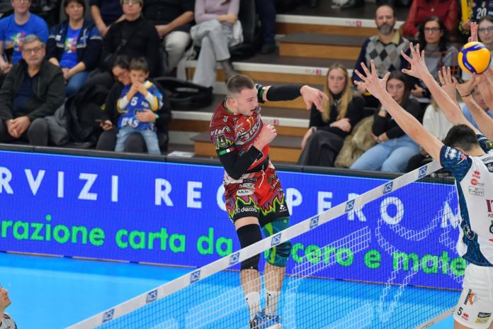 plotnytskyi sir Ultima del girone d'andata per i Block Devils. Ropret: