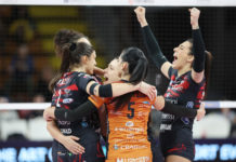 Al Palabarton cade anche Macerata (3-1) e la classifica sorride. L'MVP Bartolini: "È stata dura, continuiamo così"