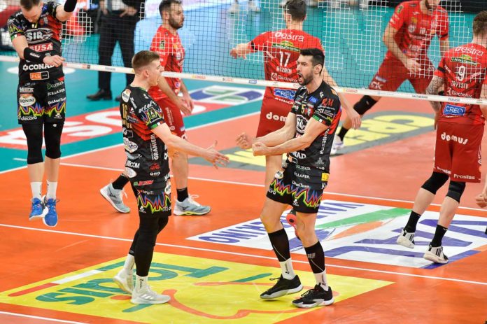 flavio semeniuk sir lube I Block Devils infiammano il Palabarton contro una Civitanova priva di Balaso per lutto familiare