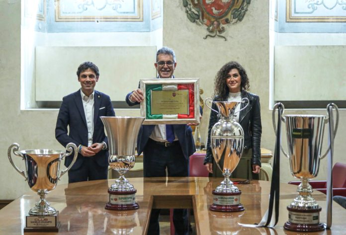 Romizi Sirci Pastorelli comune sir Squadra, staff e società ricevuti a Palazzo dei Priori dal Sindaco Romizi e dall'Assessore Pastorelli