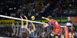 Flavio e Rychlicki da una parte, Colaci, Giannelli, Candellaro e Lorenzetti dall'altra