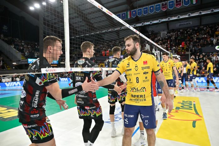 presentazione Ultima gara del 2024 al Pala Barton: chi vince continuerà l'avventura in Coppa Italia