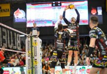 I Block Devils vincono per 3 a 1 ma vengono scavalcati da Trento per coefficiente set. Modena primo avversario nei play-off