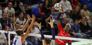 Le Black Angels fanno sudare i tre punti a Scandicci (3-1)