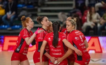 Le Black Angels muovono la classifica: a Pesaro un buon punto in rimonta