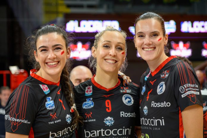 MB-251129_220338_64883_2