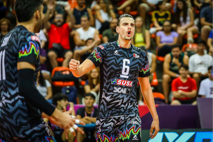 Simone GIANNELLI durante Sir Sicoma Monini Perugia (ITA) vs Sada Cruzeiro (BRA), Pool B - Volleyball Club World Champs Men 2025 presso Arena Guilherme Paraense (Mangueirinho) Belèm , 18 dicembre 2025. Foto: VolleyballWorld